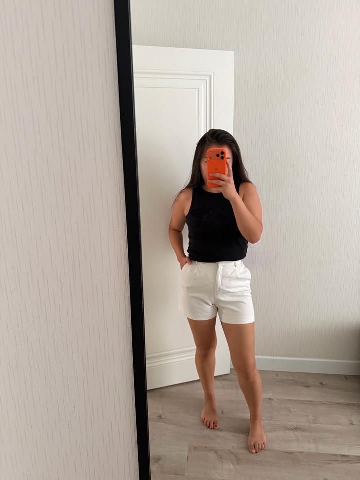 Шорты Zara белые