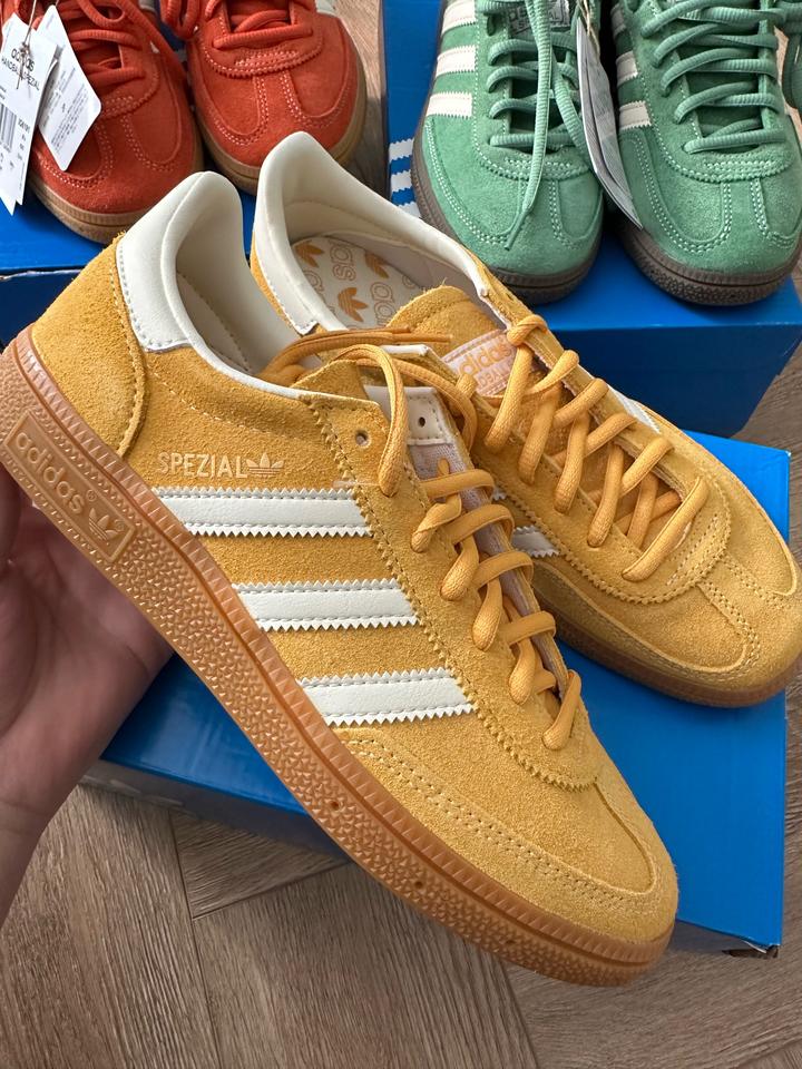Кеды Adidas Spezial yellow
