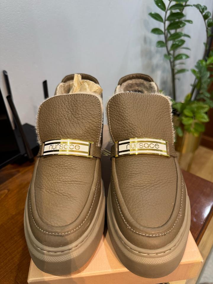 Продам зимние лоферы