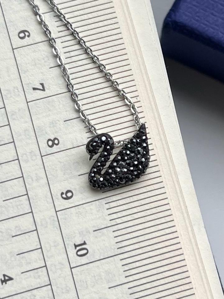 Кулон Swarovski