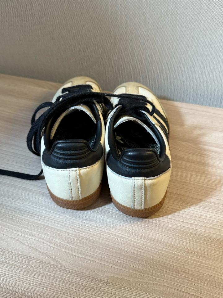Кеды adidas