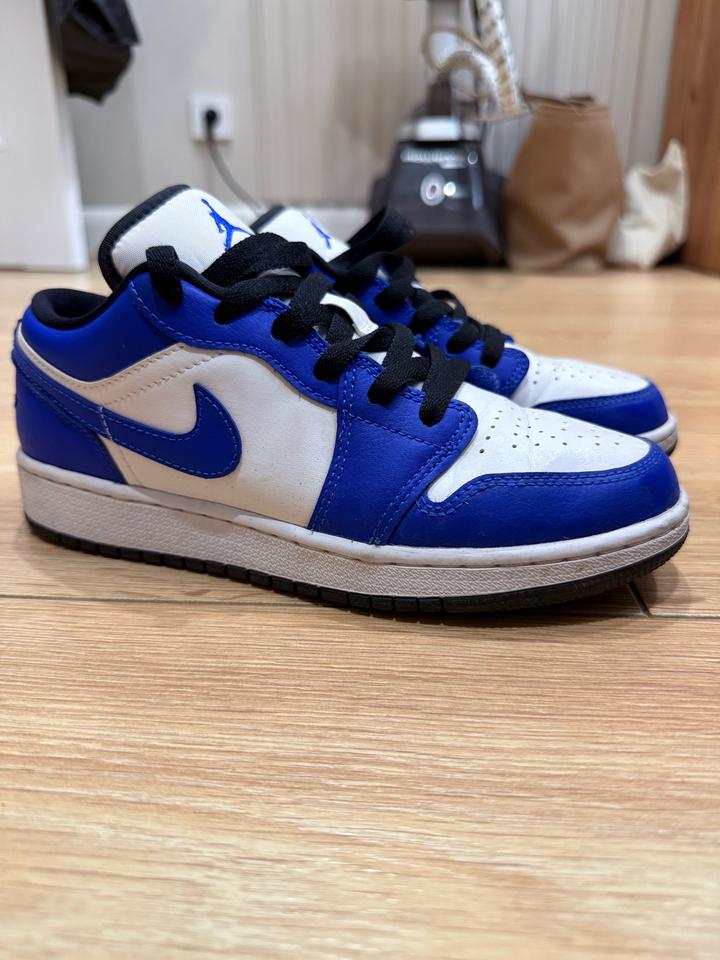 Nike кроссовки