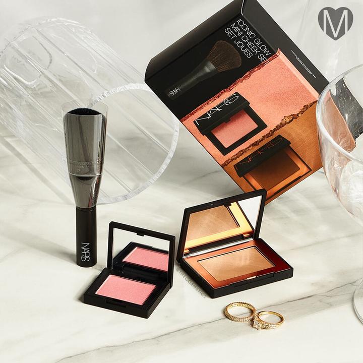 Набор Iconic Glow Nars