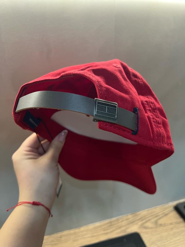 Кепка Tommy Hilfiger