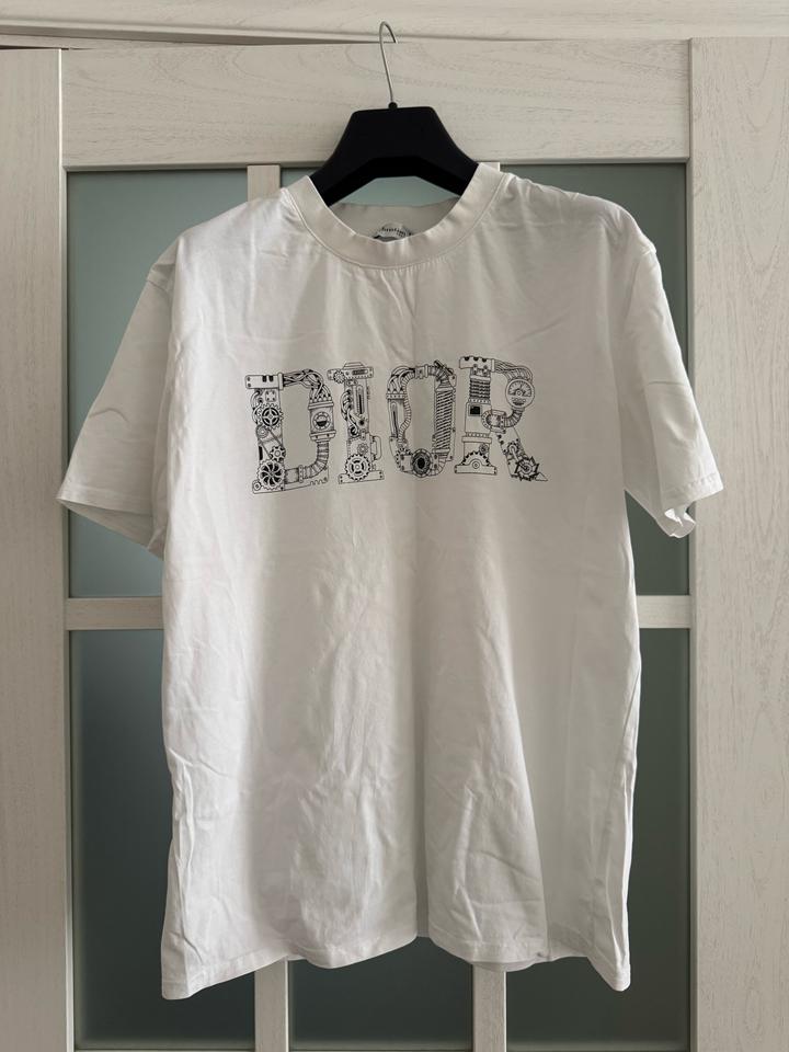 Белая футболка Christian Dior