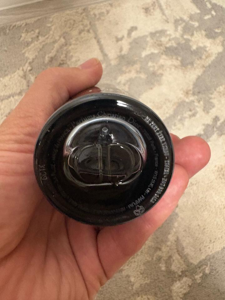Dior Sauvage (Тестер) пользовался сам 2 раза
