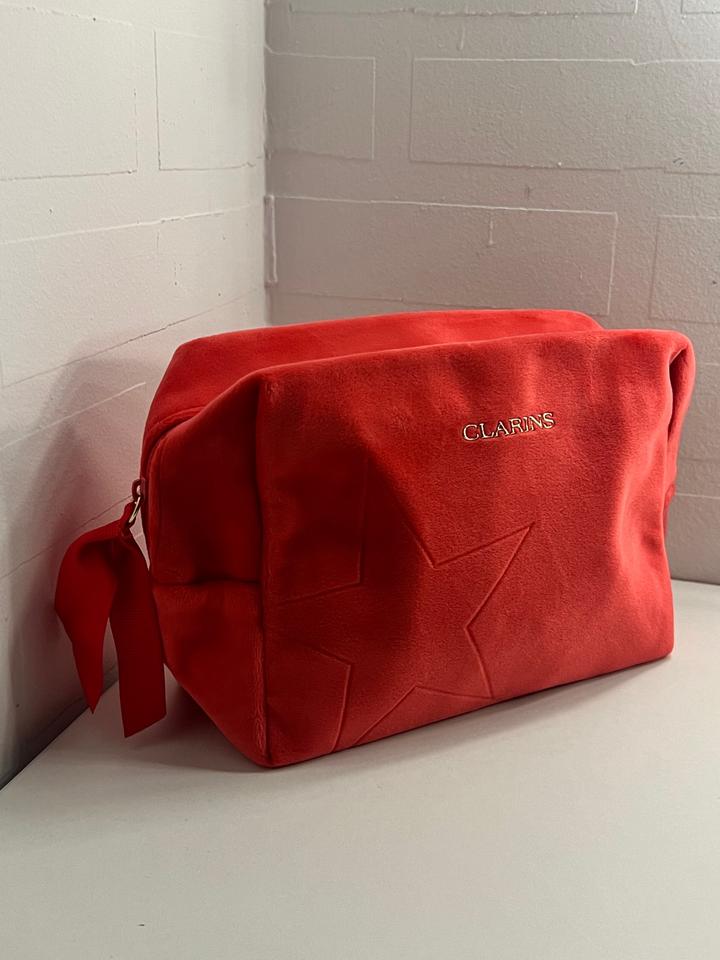 косметичка Clarins