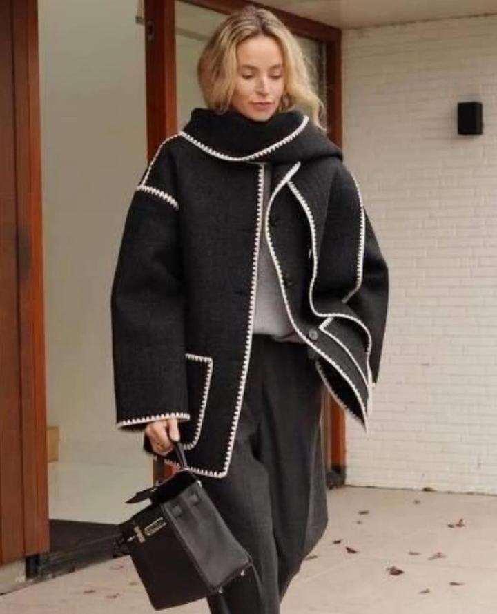 Стильное Пальто из шерсти