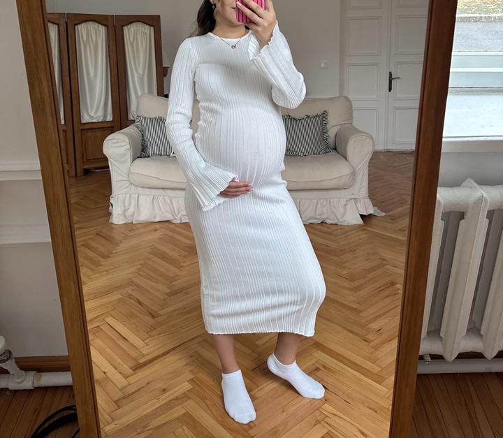 Белое платье