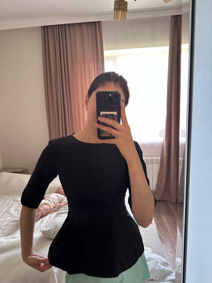 Топ с баской zara