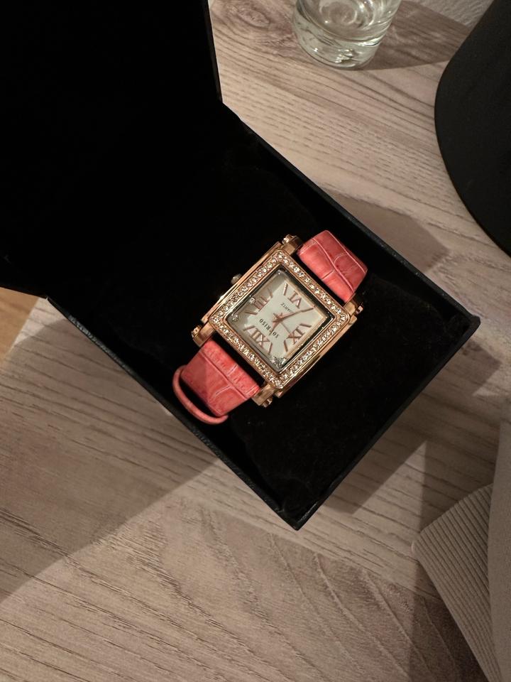 Стильные часы🫶🏻