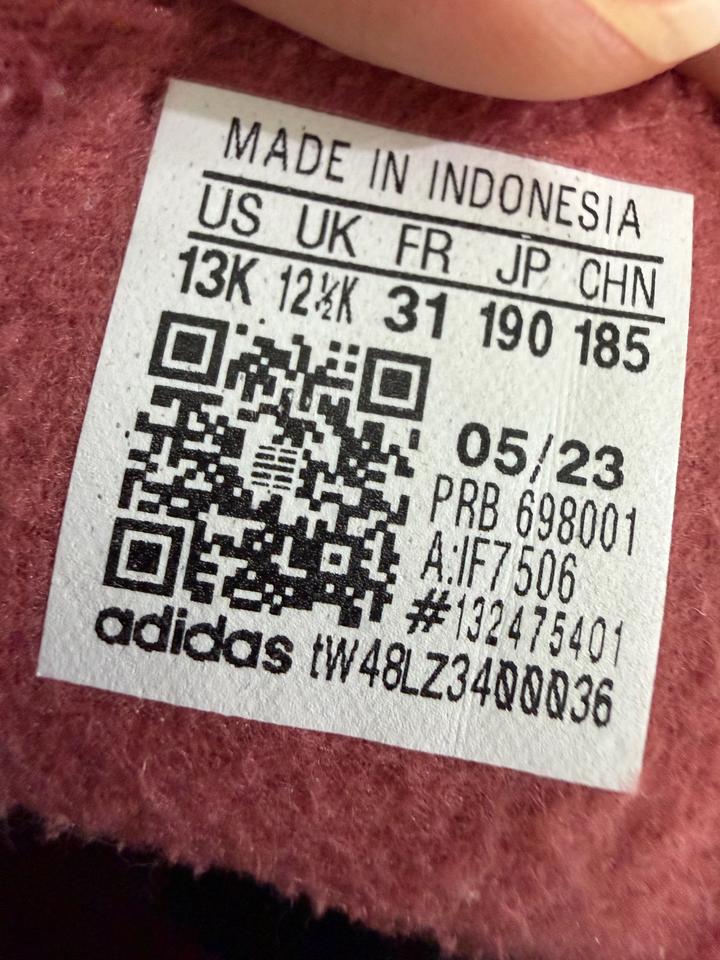 Ботинки adidas