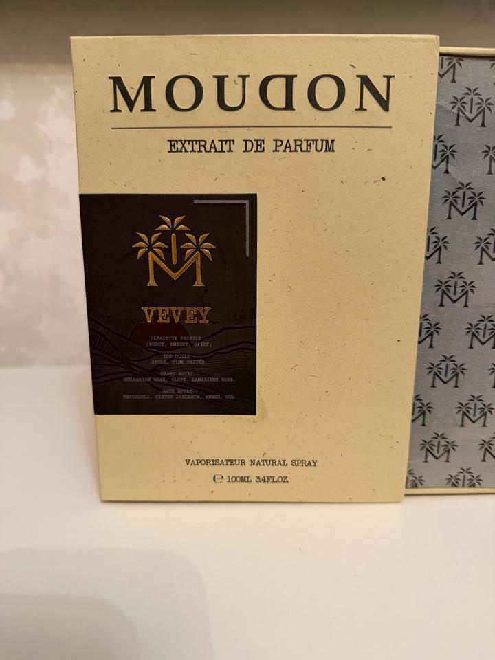 Moudon Vevey Extrait de Parfum парфюм