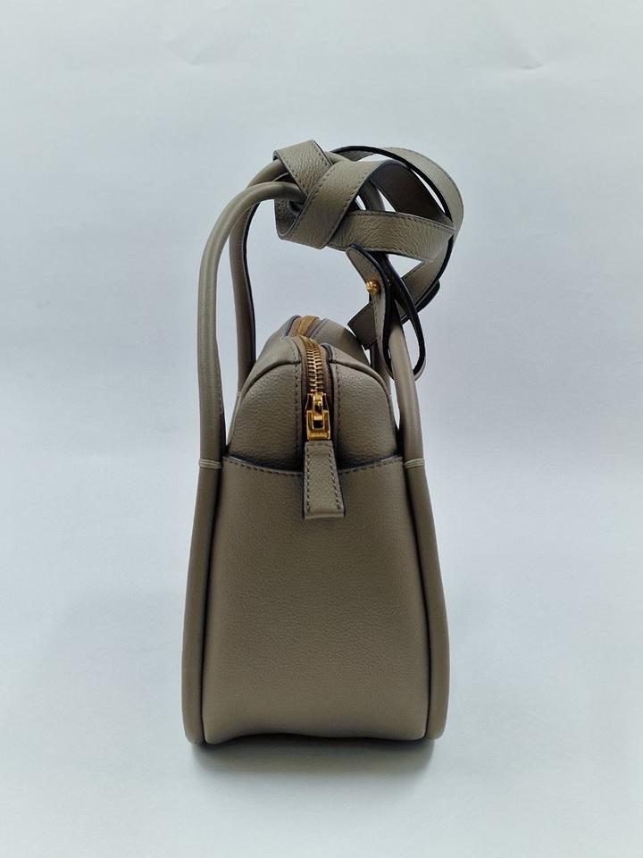 Сумка Prada