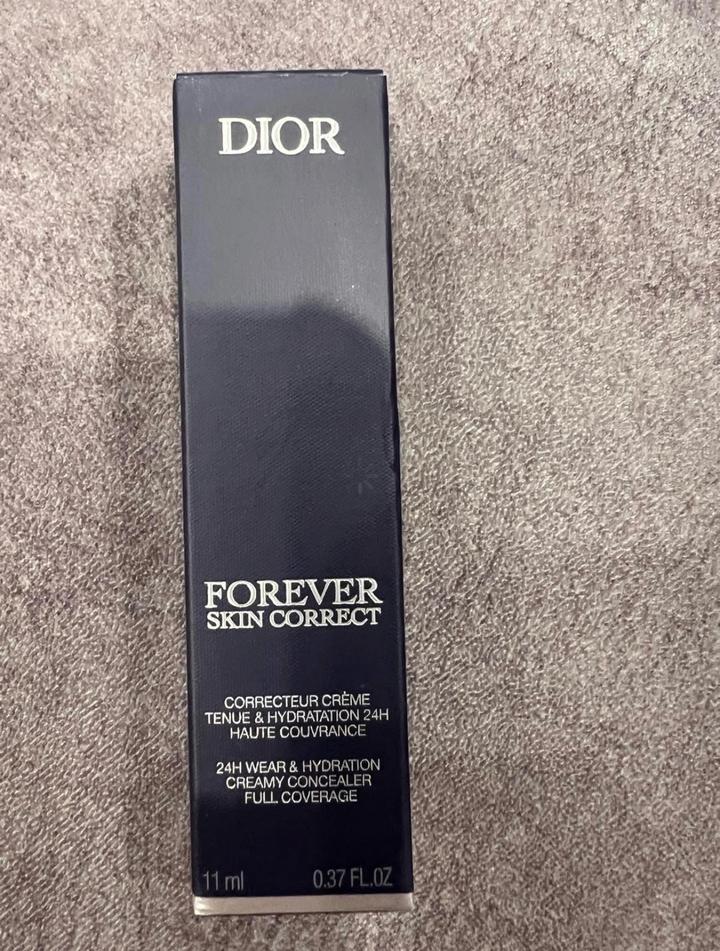 Консиллер Dior