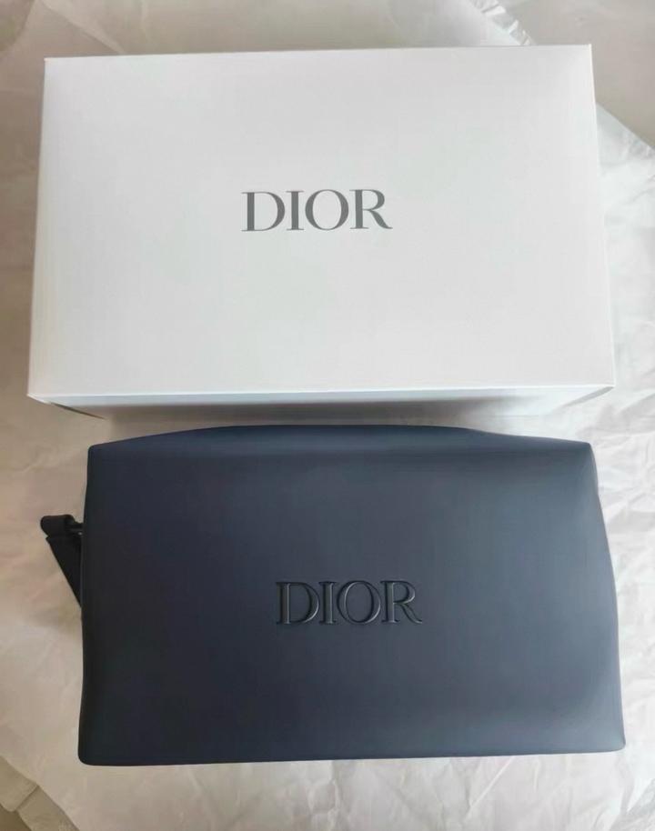 Косметичка Dior
