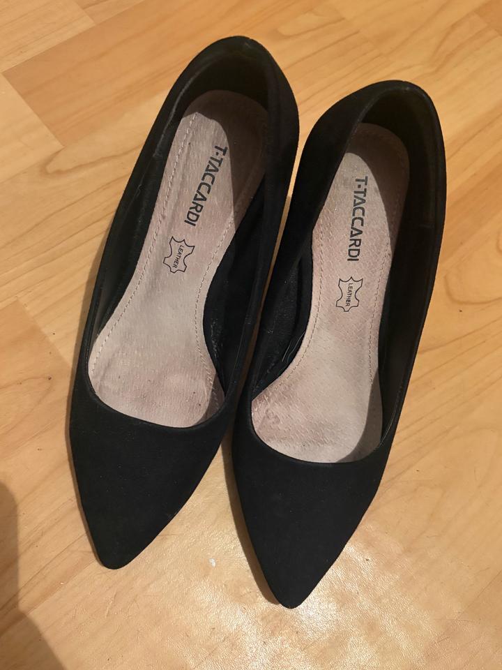 Черные туфли