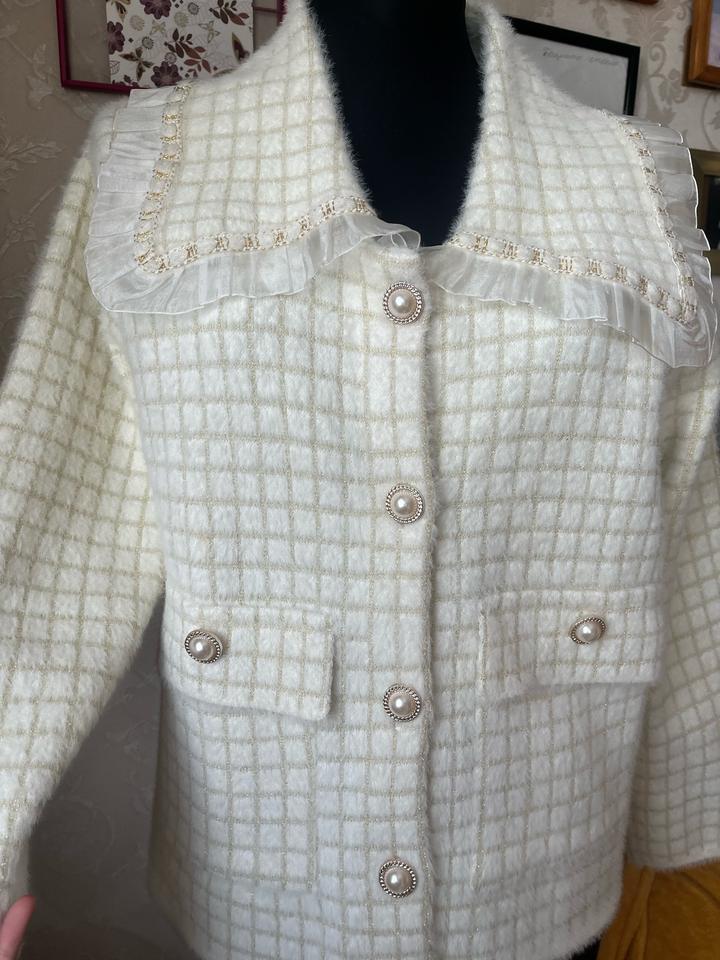 Милая пушистая кофта