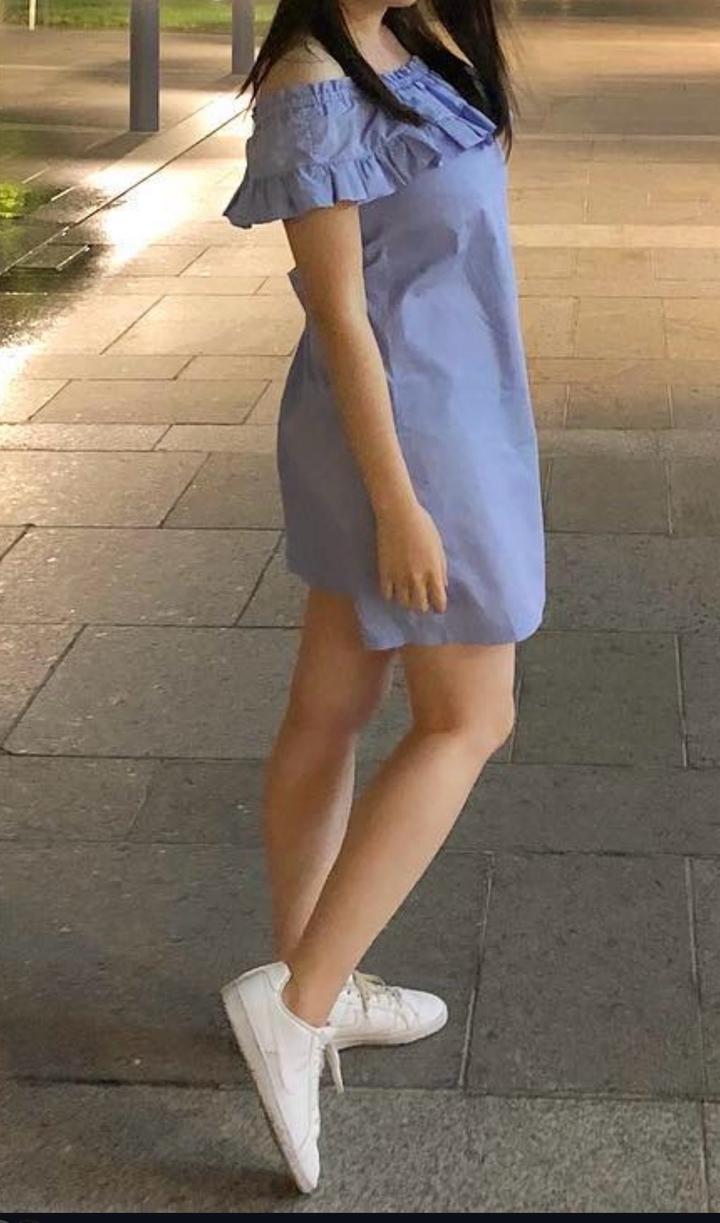 Платье Stradivarius