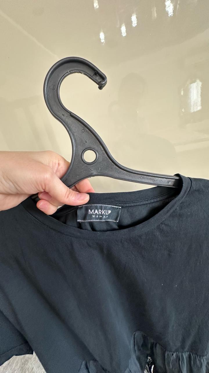 Шикарная удлиненная футболка оригинал с бутика Карл Лагерфельд