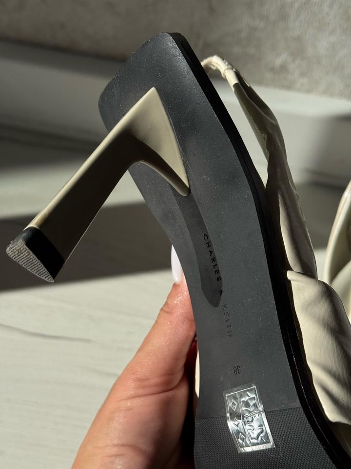 Charles & Keith