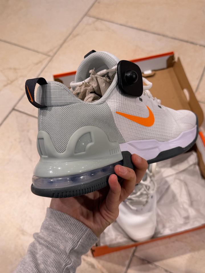 Мужские кроссовки Nike