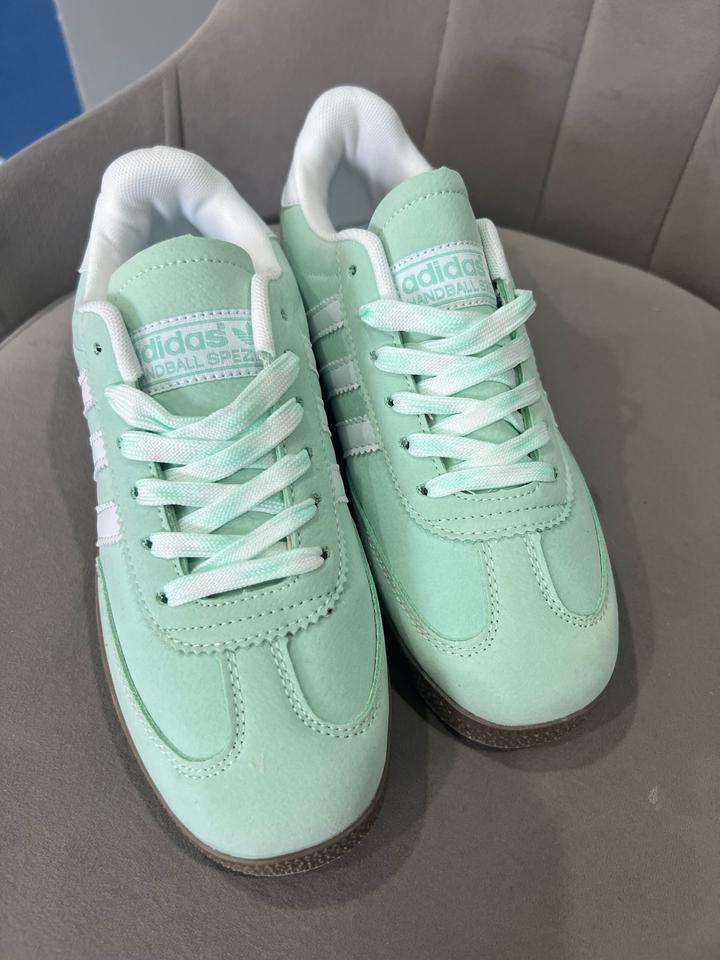 Кроссовки Adidas handball spezial