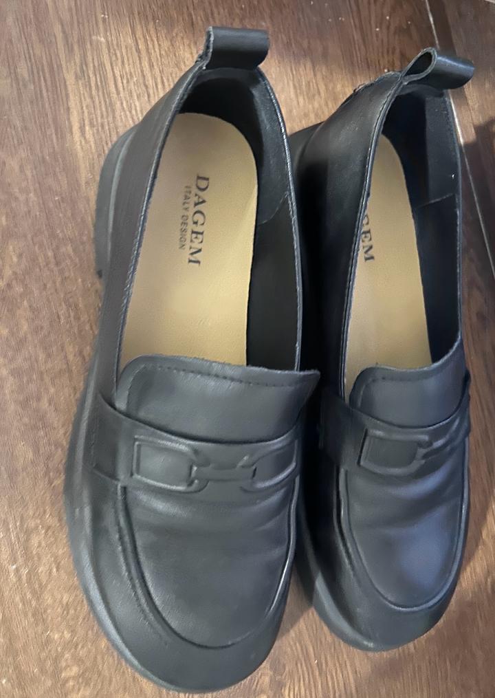 Кожанные лоферы Дагем