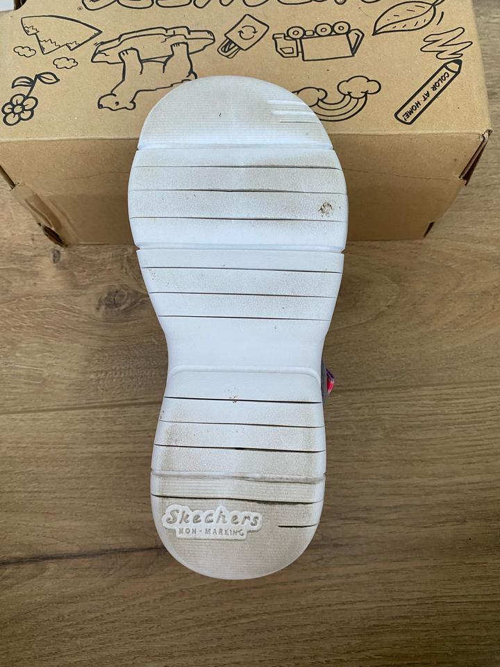 Детские сандалии Skechers