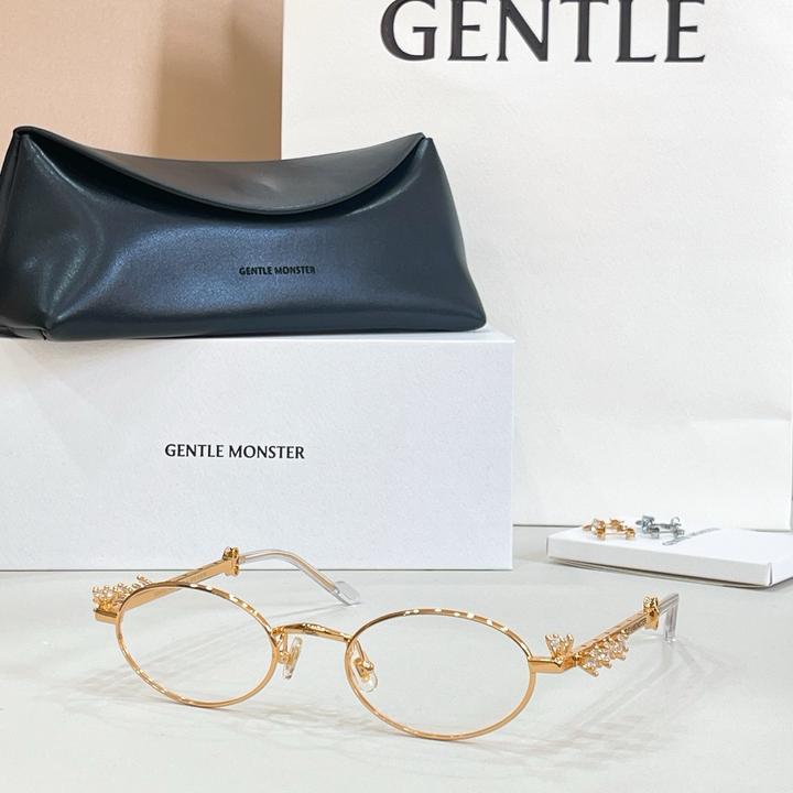Очки от Gentle Monster