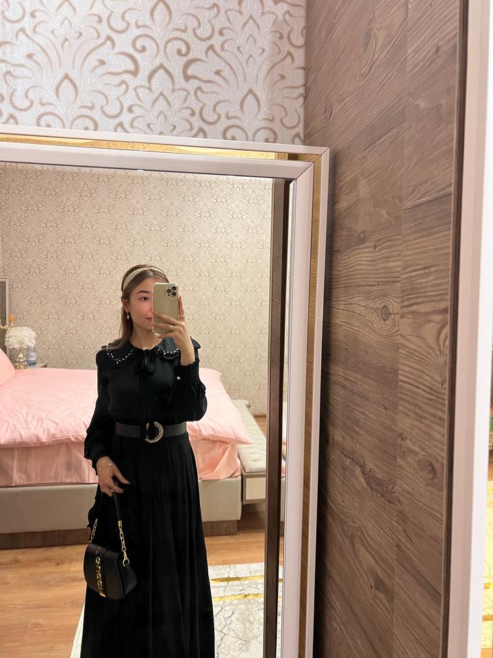 Черное платье