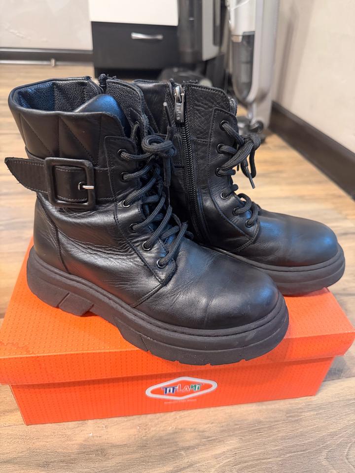 Осенние ботинки Tiflani