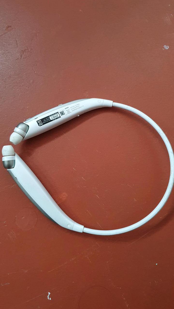 Продам наушники