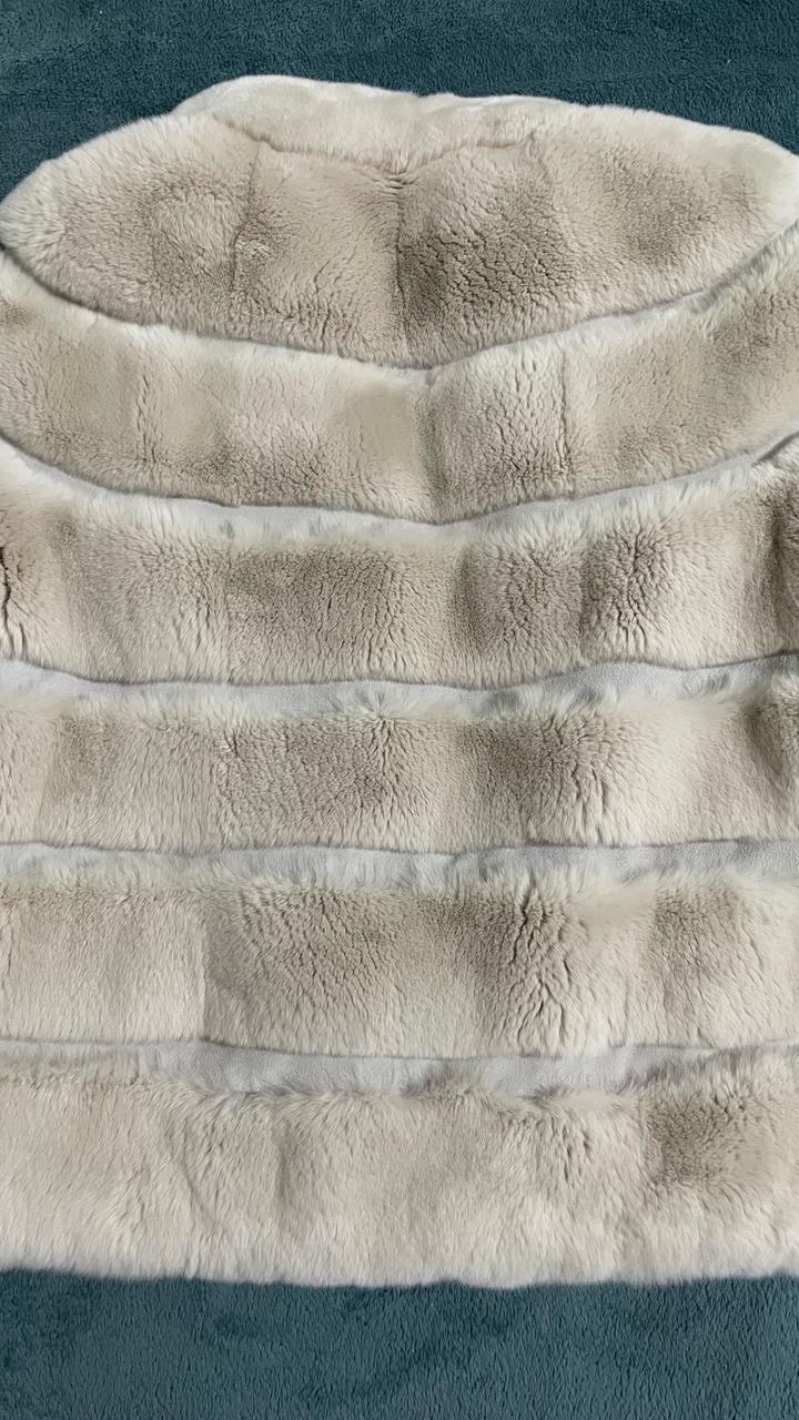 Шубка Manzoni24