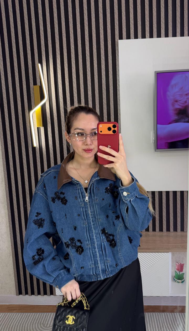 Бомбер джинсовый