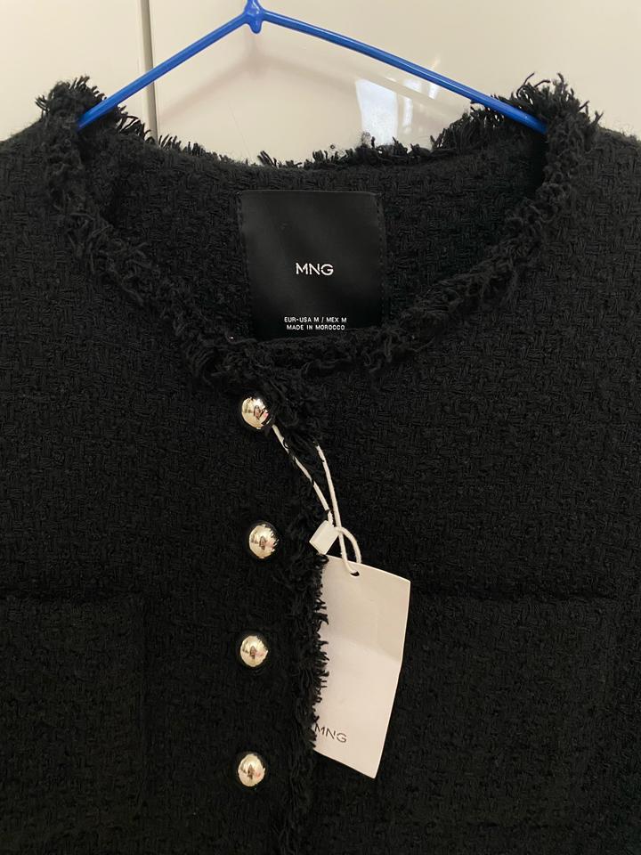 Куртка из твида