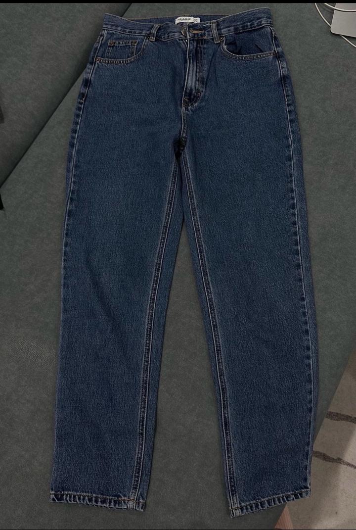 Джинсы MOMs Pull&Bear