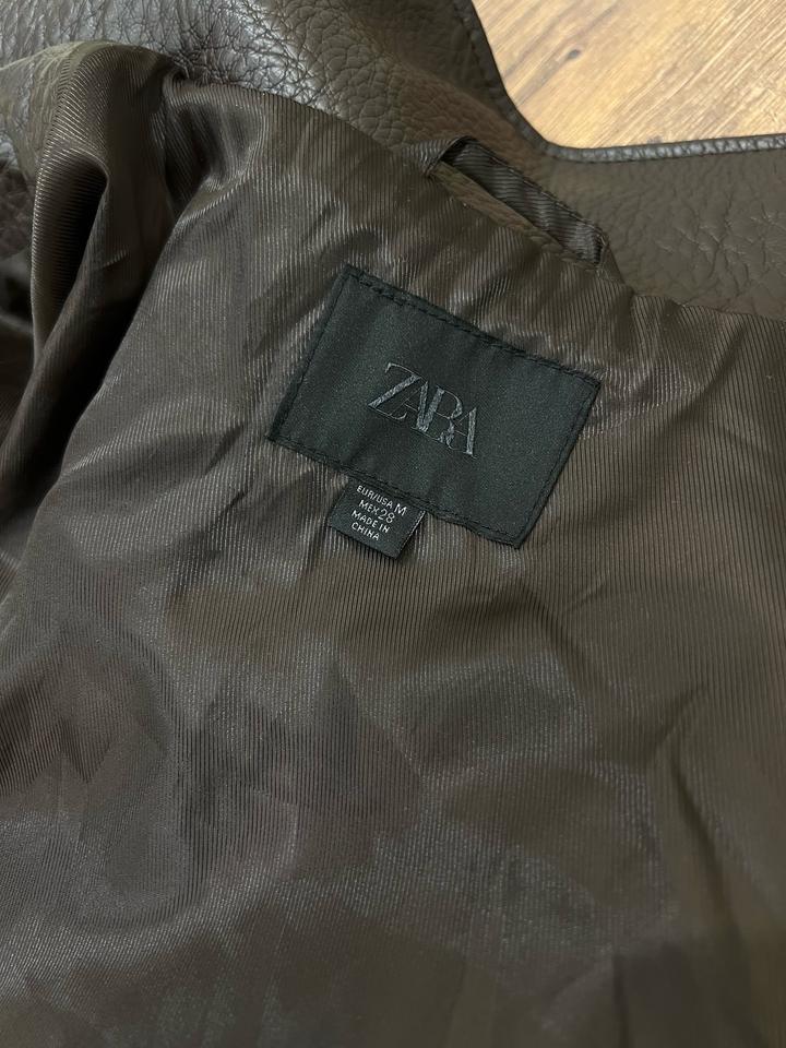 Кожаная куртка Zara