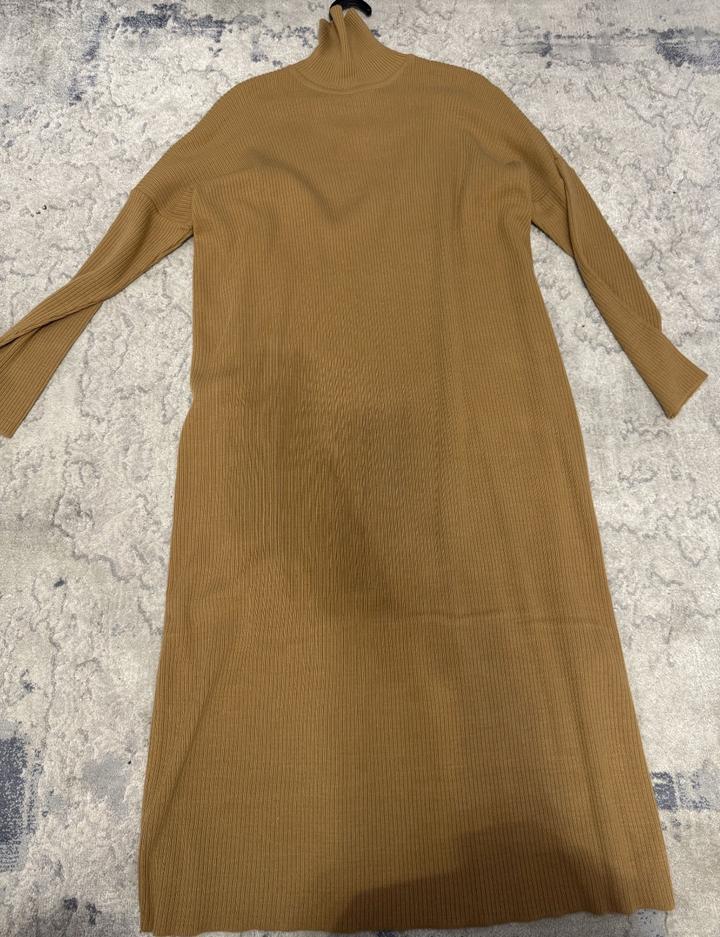 Продам теплое платье