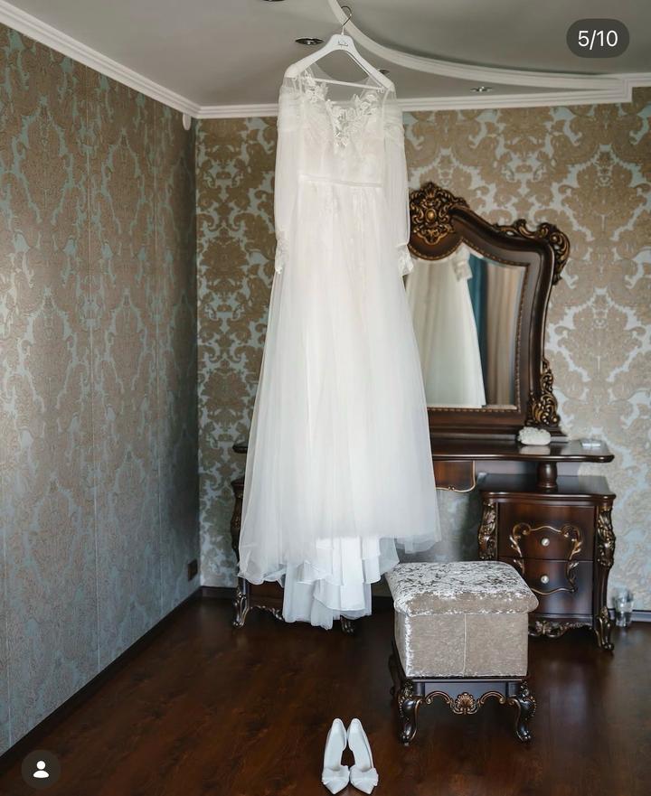 Свадебное платье