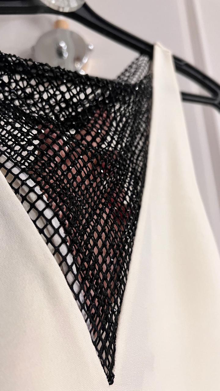 Massimo dutti топ с камнями