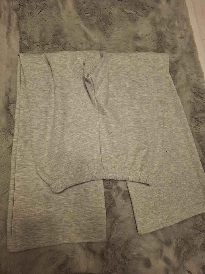 Брюки спортивные