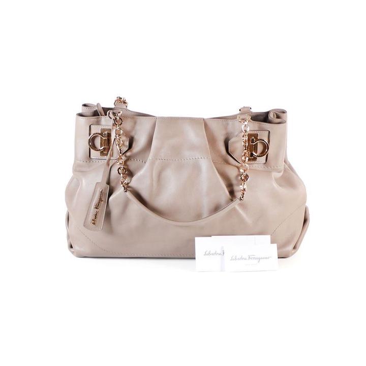 Новая Salvatore Ferragamo Gancini Chain Bag оригинал