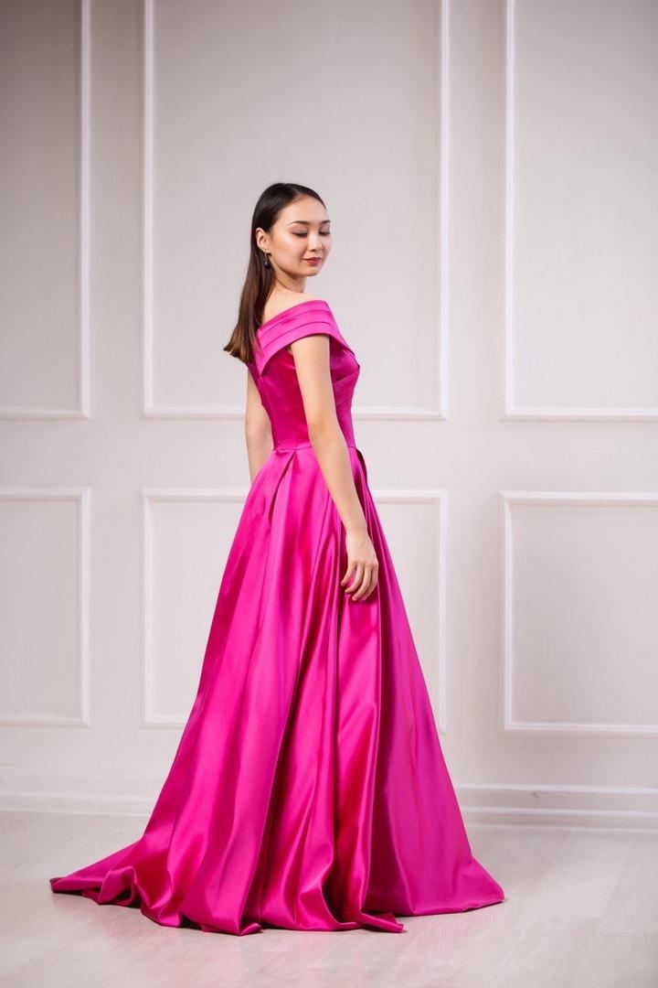 Вечерние платье