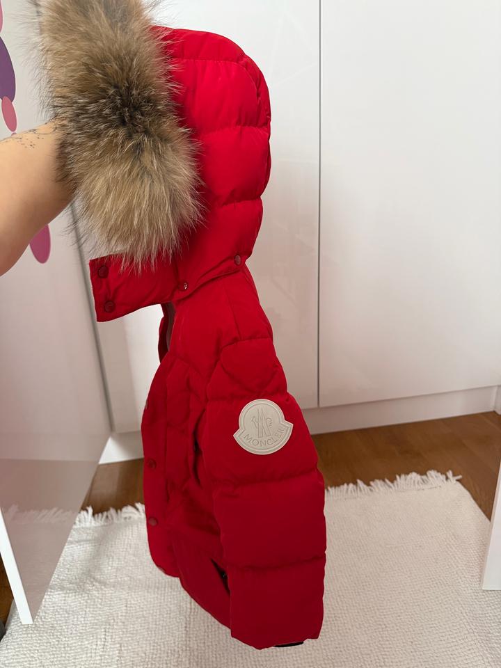 Детский пуховик Moncler Enfant