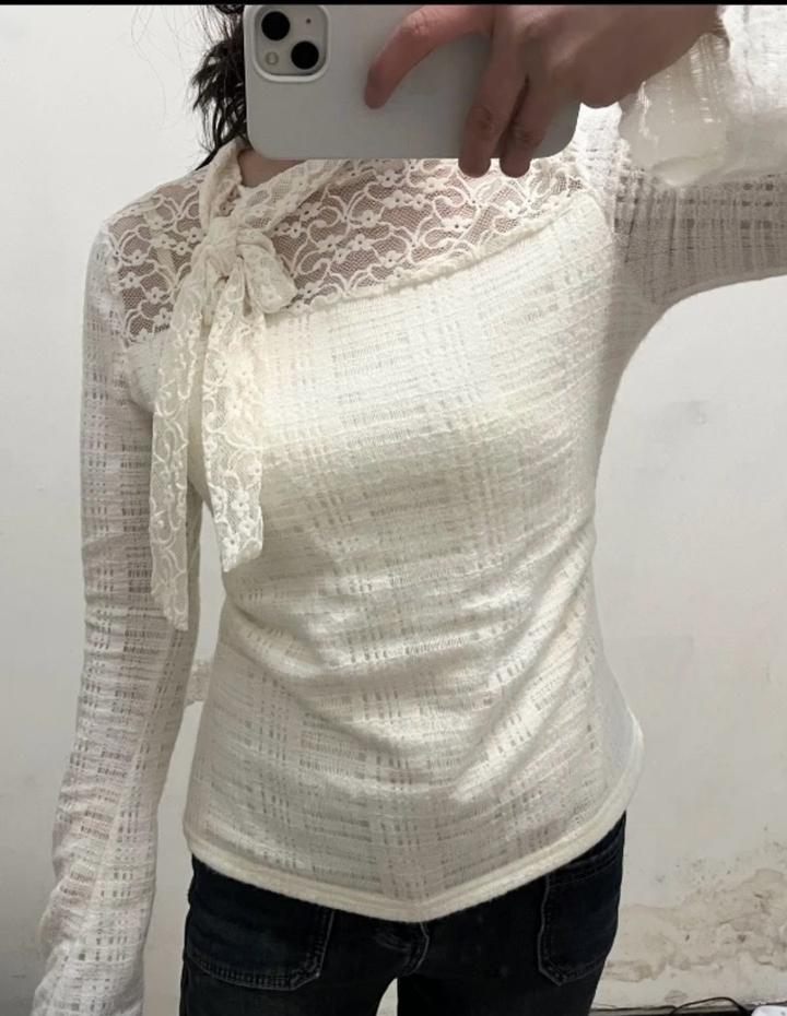 Блузка белая