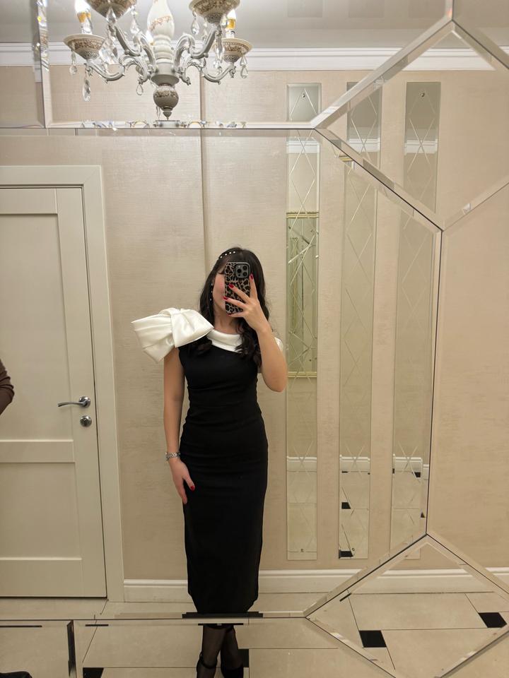 Платье вечернее с бантом