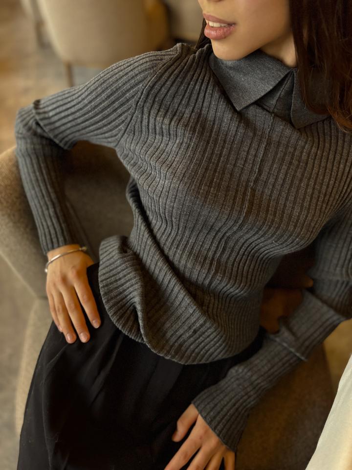 Теплый топ с воротником