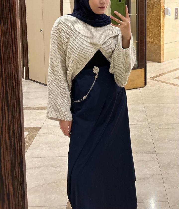 Укороченный свитер