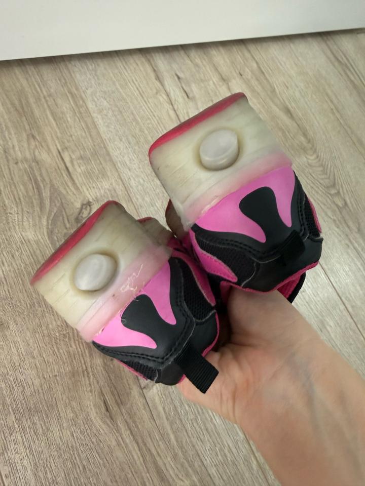 Кроссовки роликовые